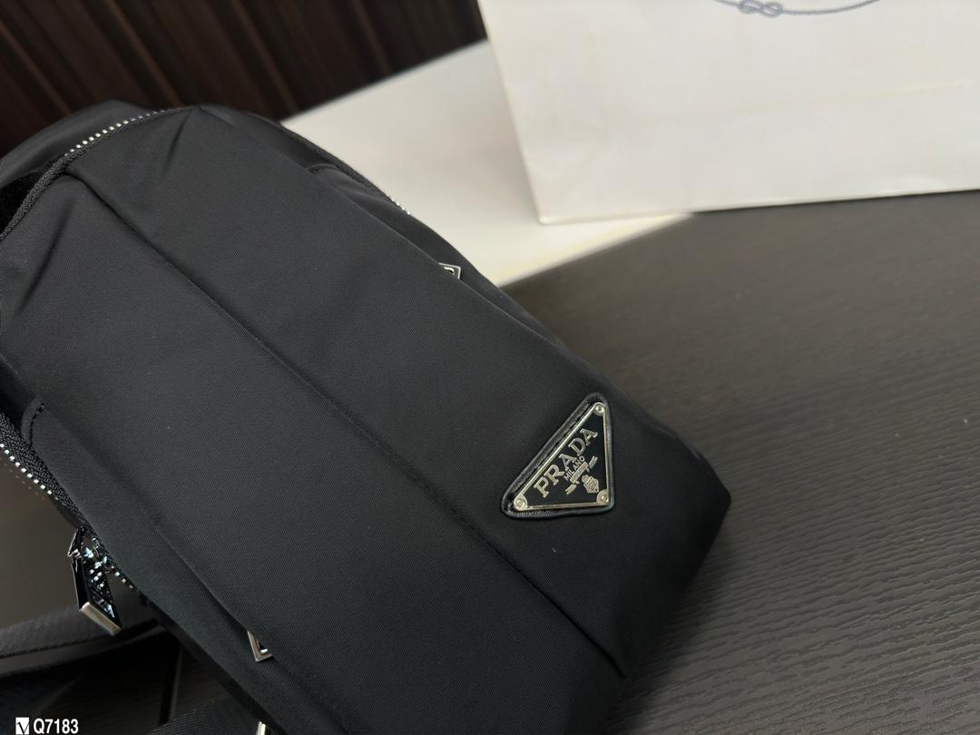 Replica Prada Bag 15*30CM