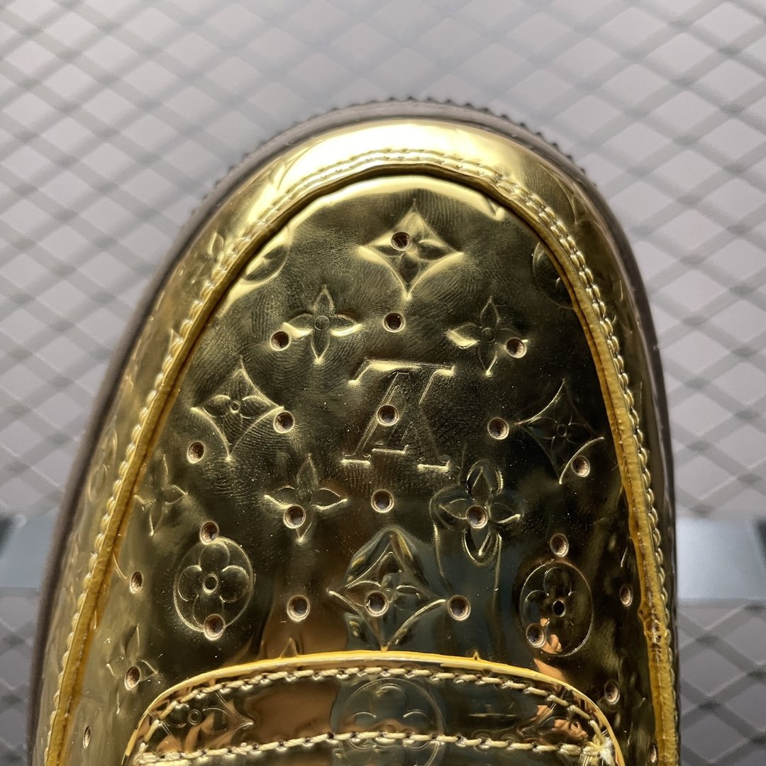 Replica Louis Vuitton Shoe Louis Vuitton x Nike Air Force Gold Size 38-45 65PHIO53
