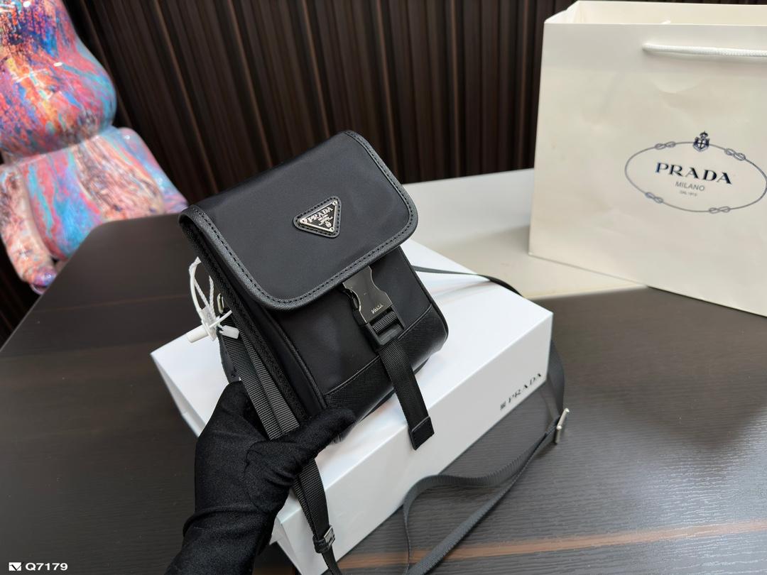 Replica Prada Bag 13*18CM