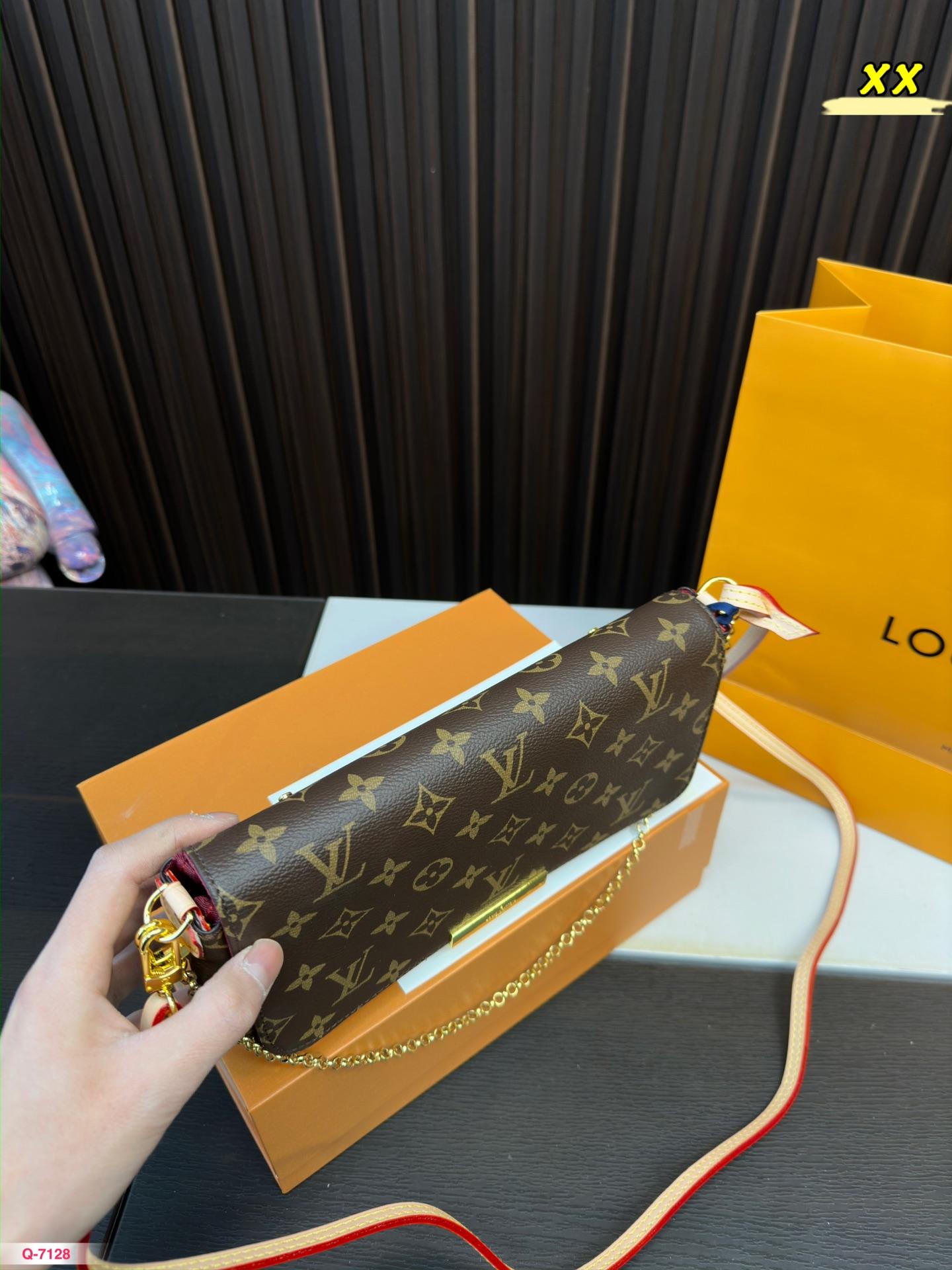 Replica Louis Vuitton Bag 25*15CM