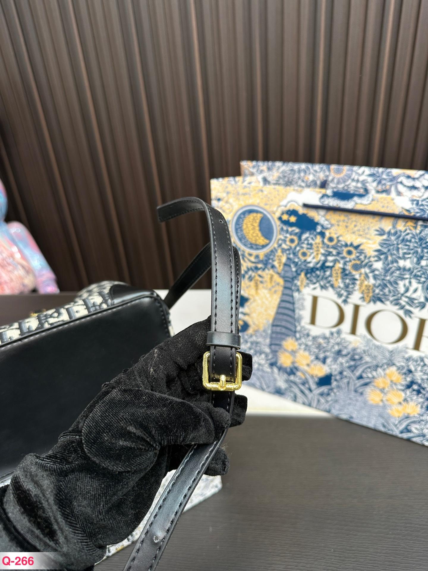 Replica Dior Bag 18*20CM