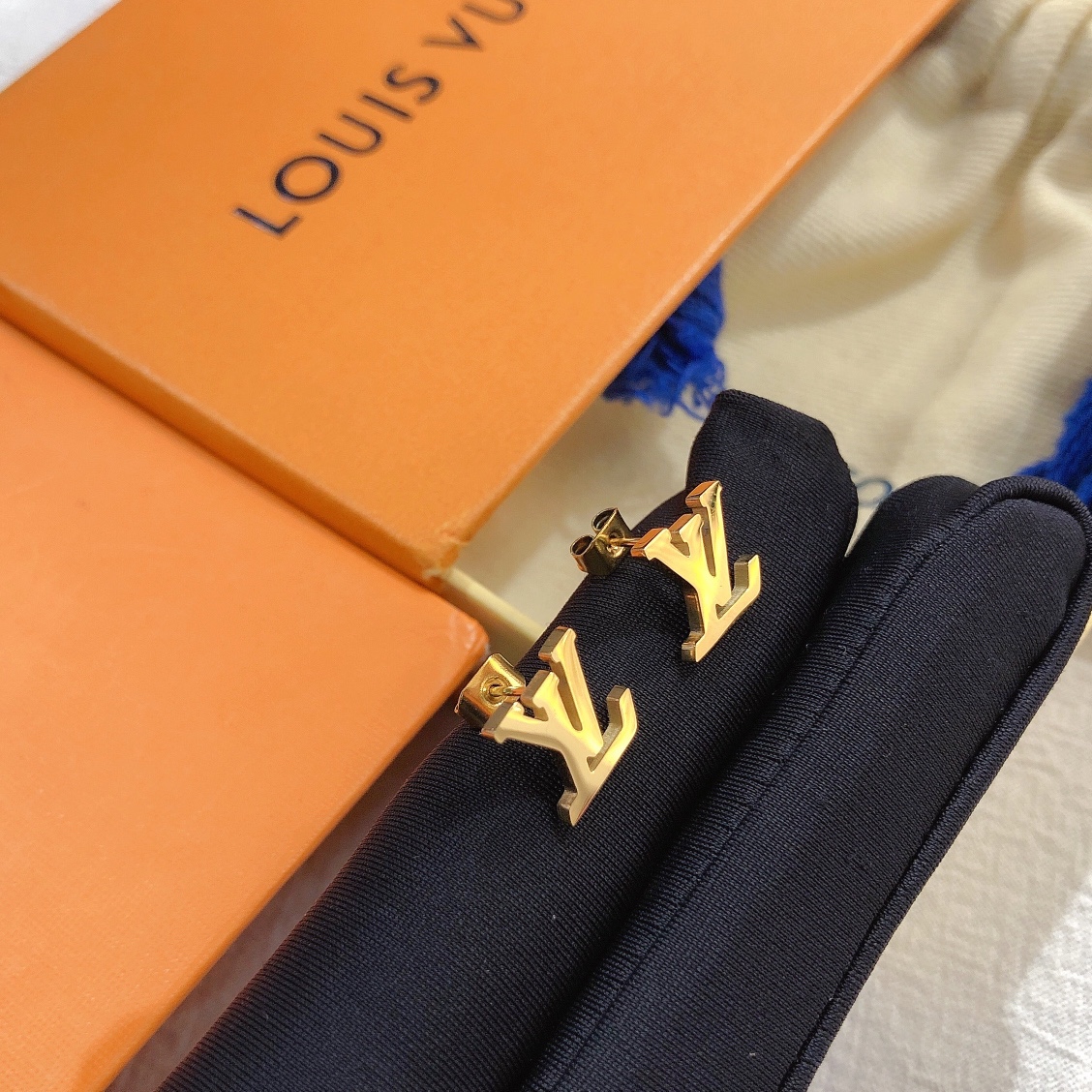 Replica LOUIS VUITTON Earring