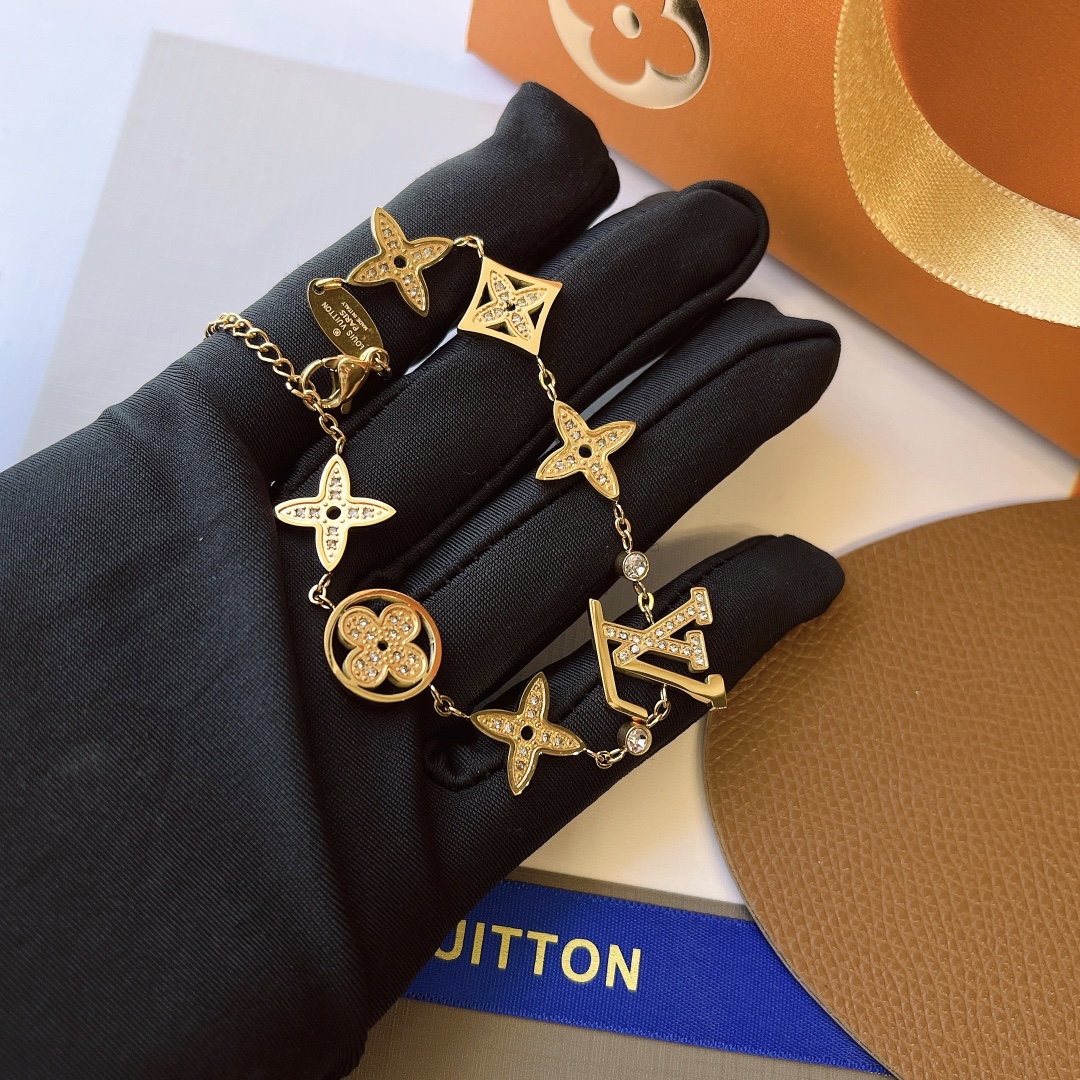 Replica LOUIS VUITTON Bracelet
