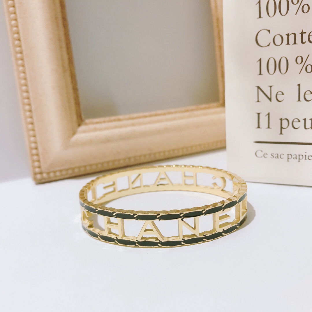 Replica CHANEL Bangle
