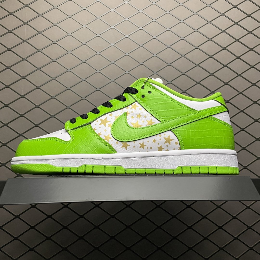 Replica Nike Dunk SB Shoe Supreme x Nike SB Dunk Low Mean Green DH3228-101 36-47