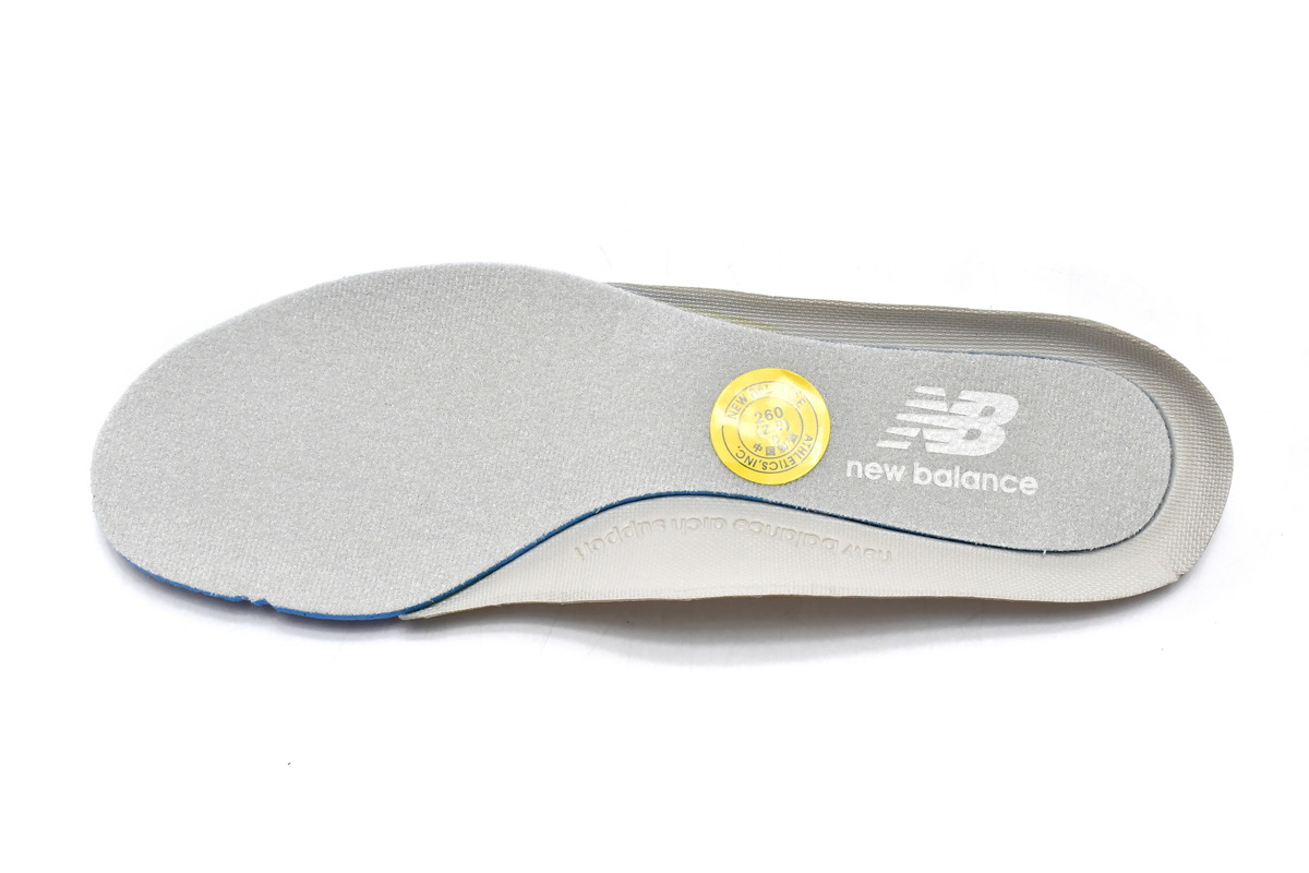 Replica New Balance Shoe BB550AR Auralee x New Balance 550 Ecru