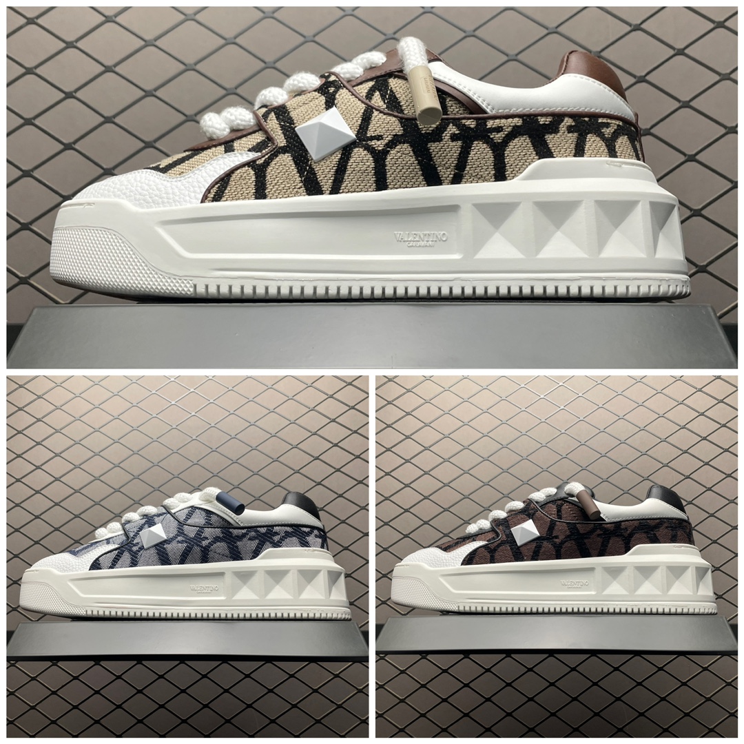 Replica Valentino Shoe Valentino One Stud