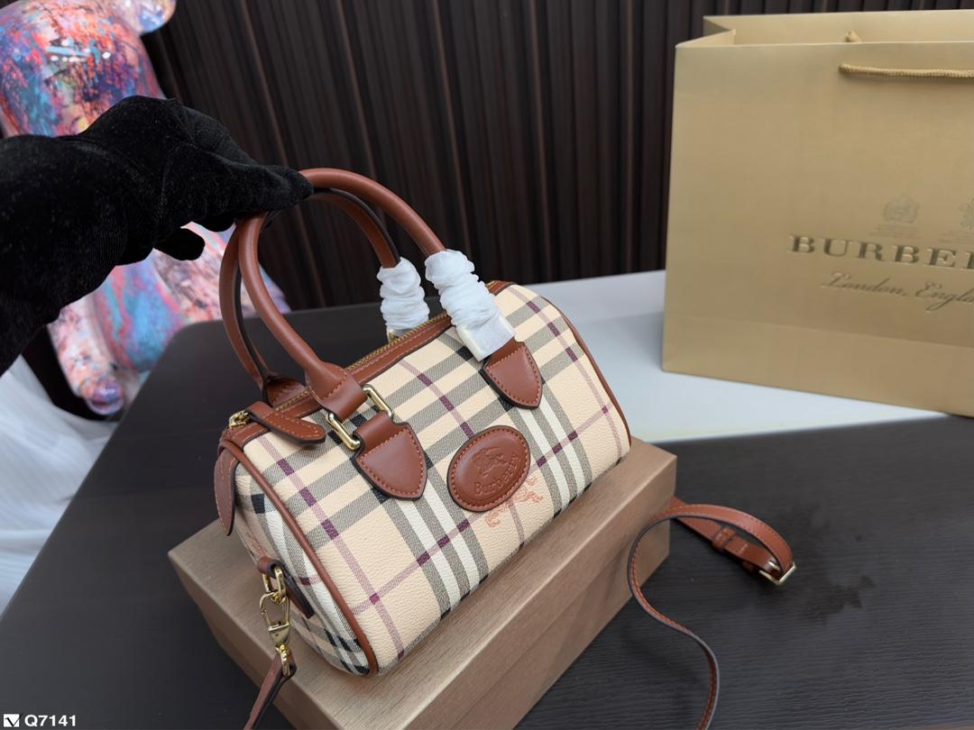 Replica Burberry Bag 20*13CM