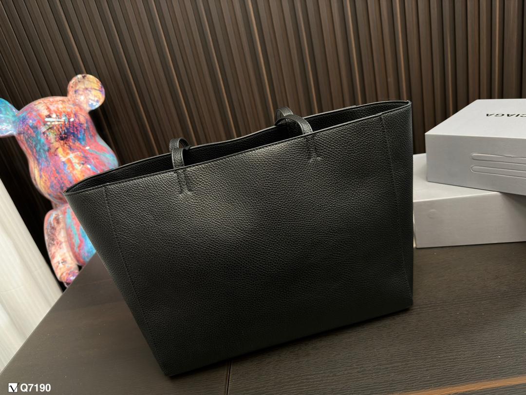 Replica Balenciaga Bag 36*28CM