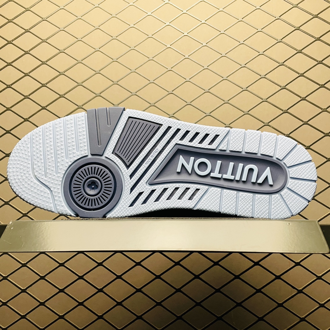 Replica Louis Vuitton Shoe Louis Vuitton LV Trainer Size 38-46C