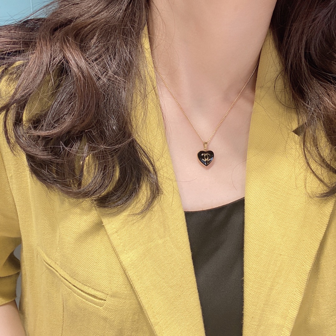 Replica CHANEL Necklace