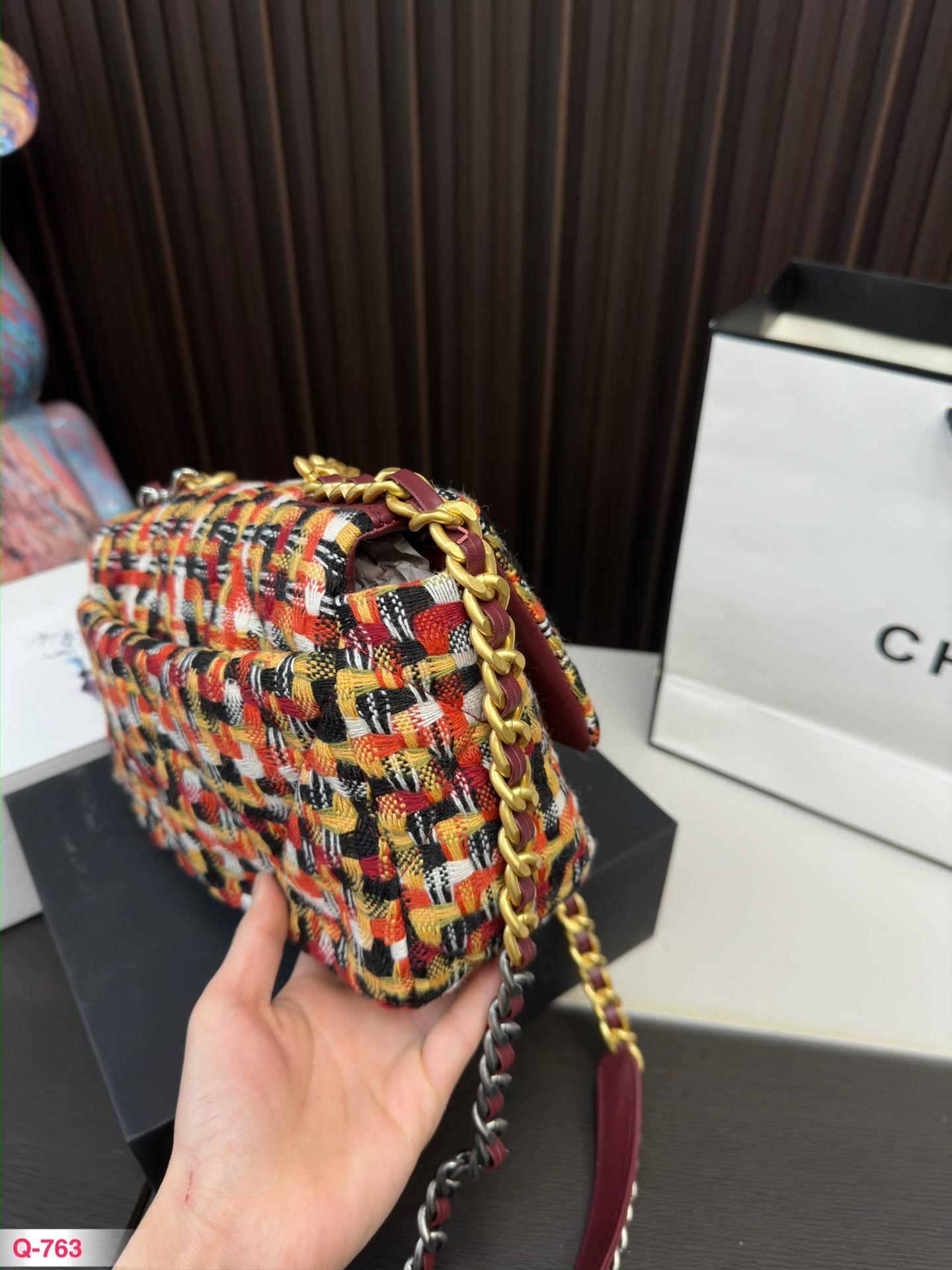 Replica Chanel Bag 17*25CM