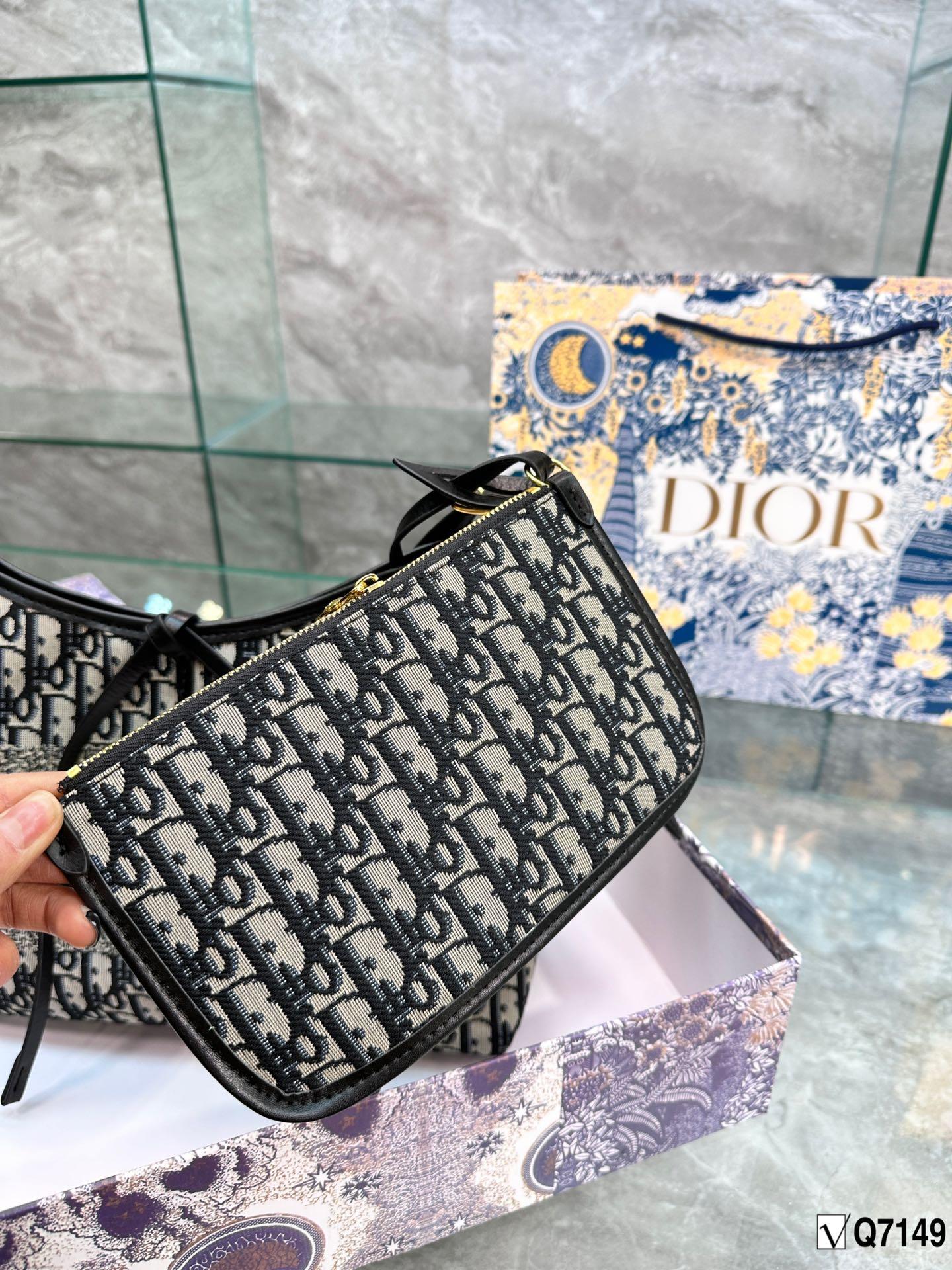 Replica Dior Bag 30*21CM