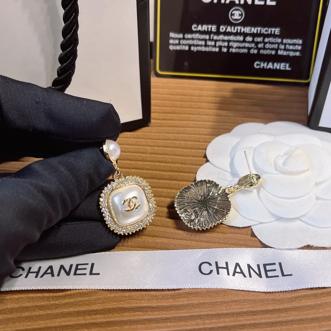 Replica CHANEL Earring