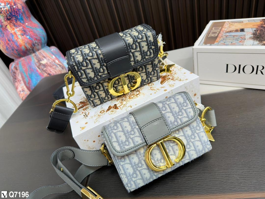 Replica Dior Bag 12*17CM