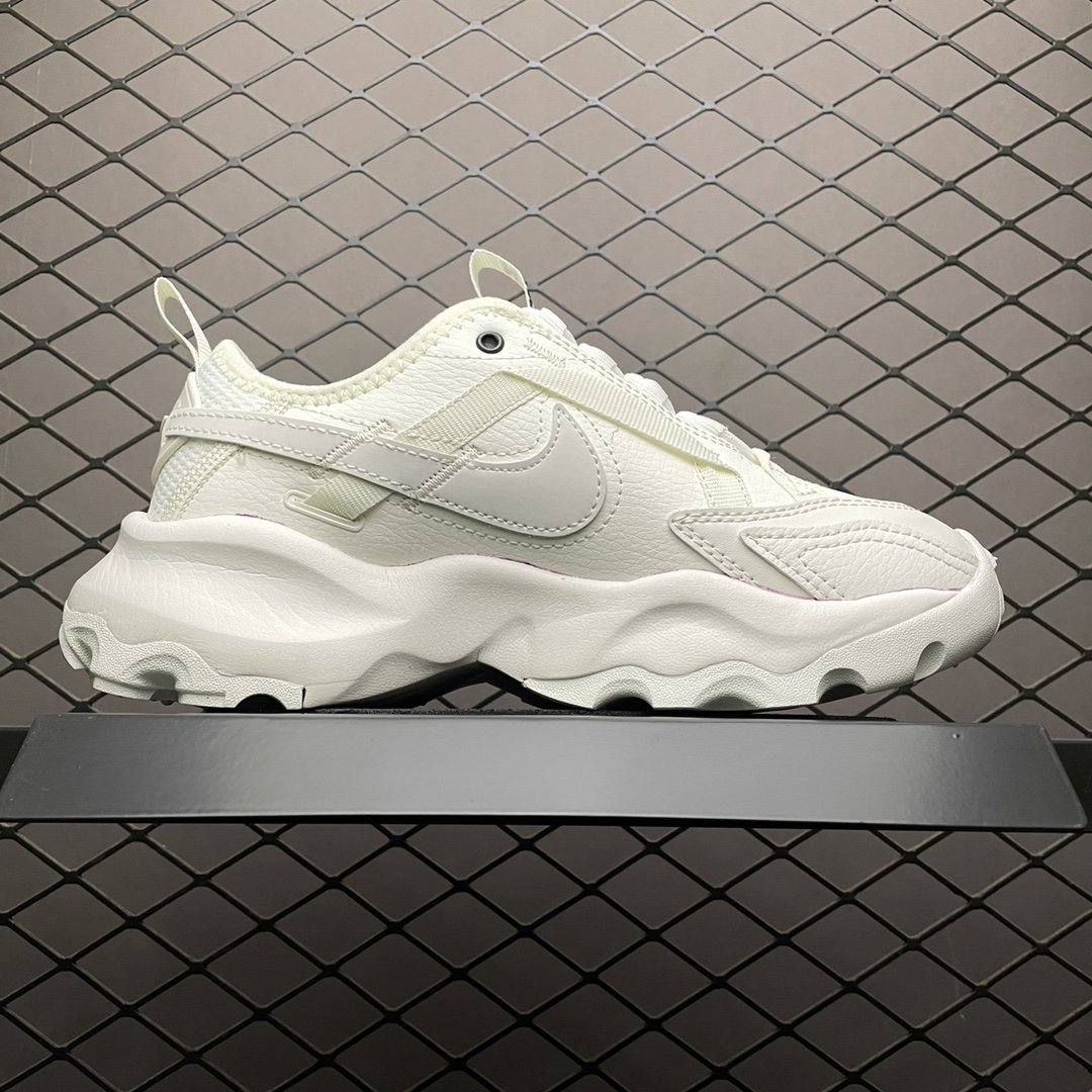 Replica Nike Shoe Nike TC 7900 21 DD9682-100 36-39