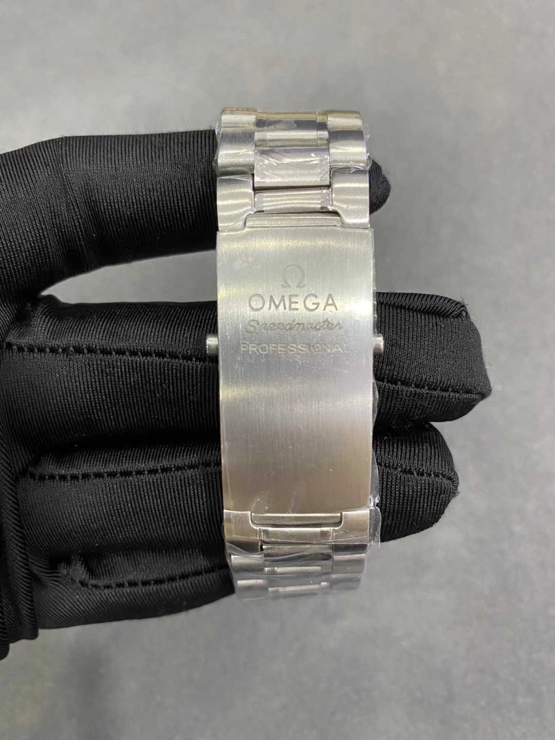 Replica OMEGA Speedmaster 904l Stainless Steel Quartzl Watch 44MM