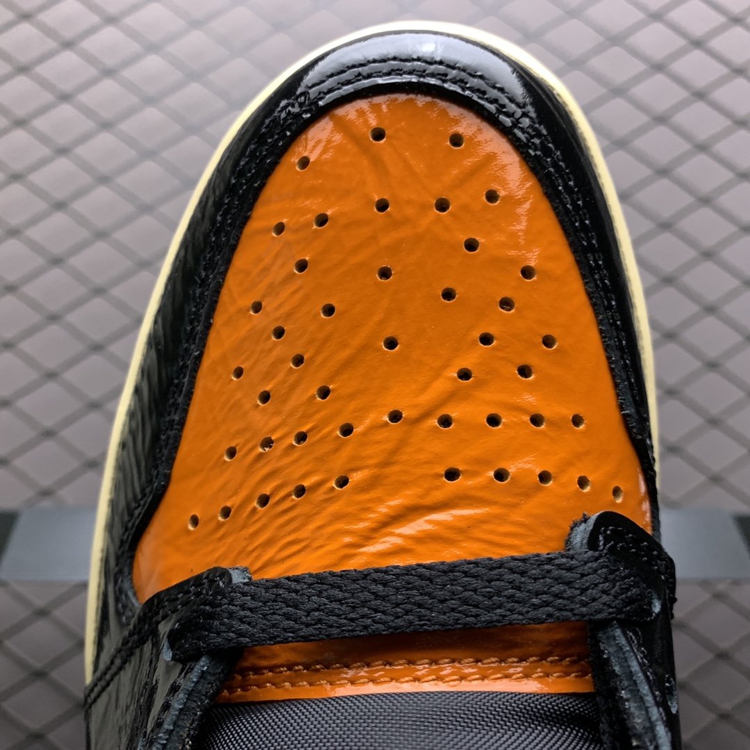 Replica Air Jordan Shoe Jordan 1 Shattered Backboard 555088-028 40-47