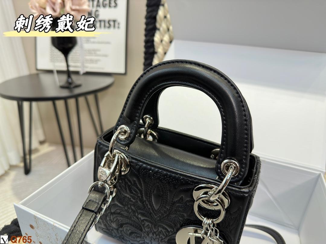 Replica Dior Bag 17CM/20CM