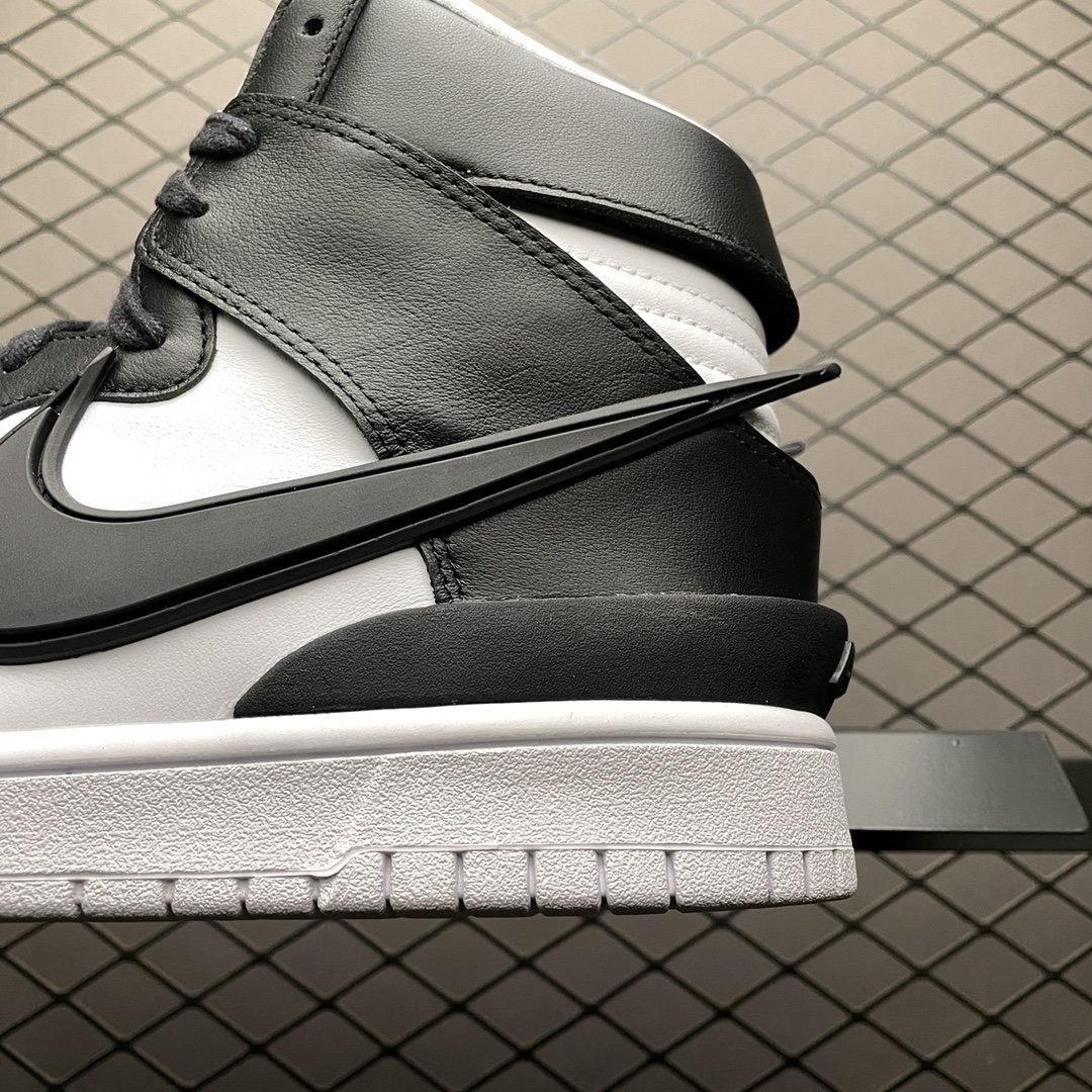 Replica Nike Dunk SB Shoe AMBUSH x Nike Dunk High Black CU7544-001 36-47
