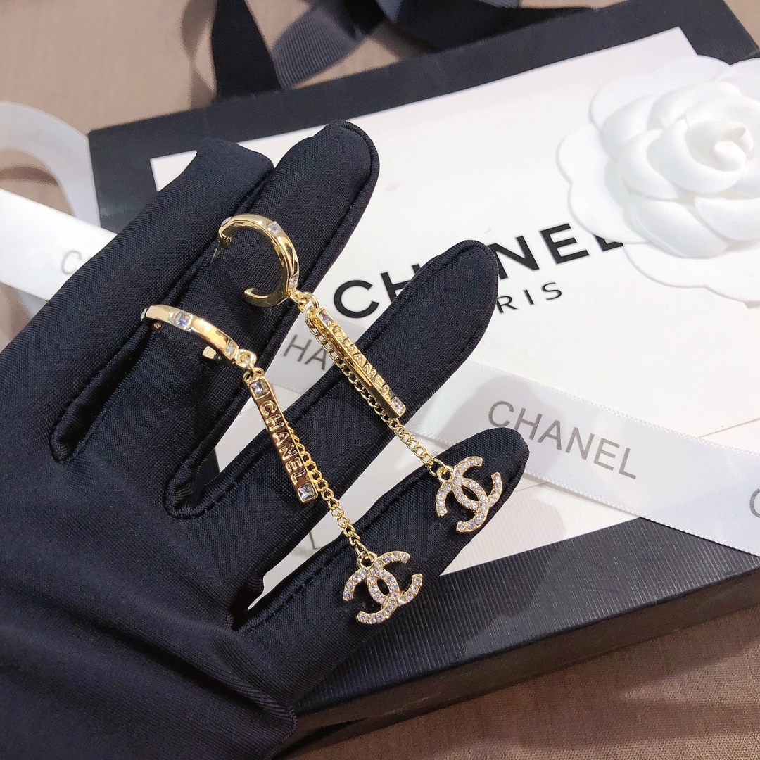 Replica CHANEL Earring