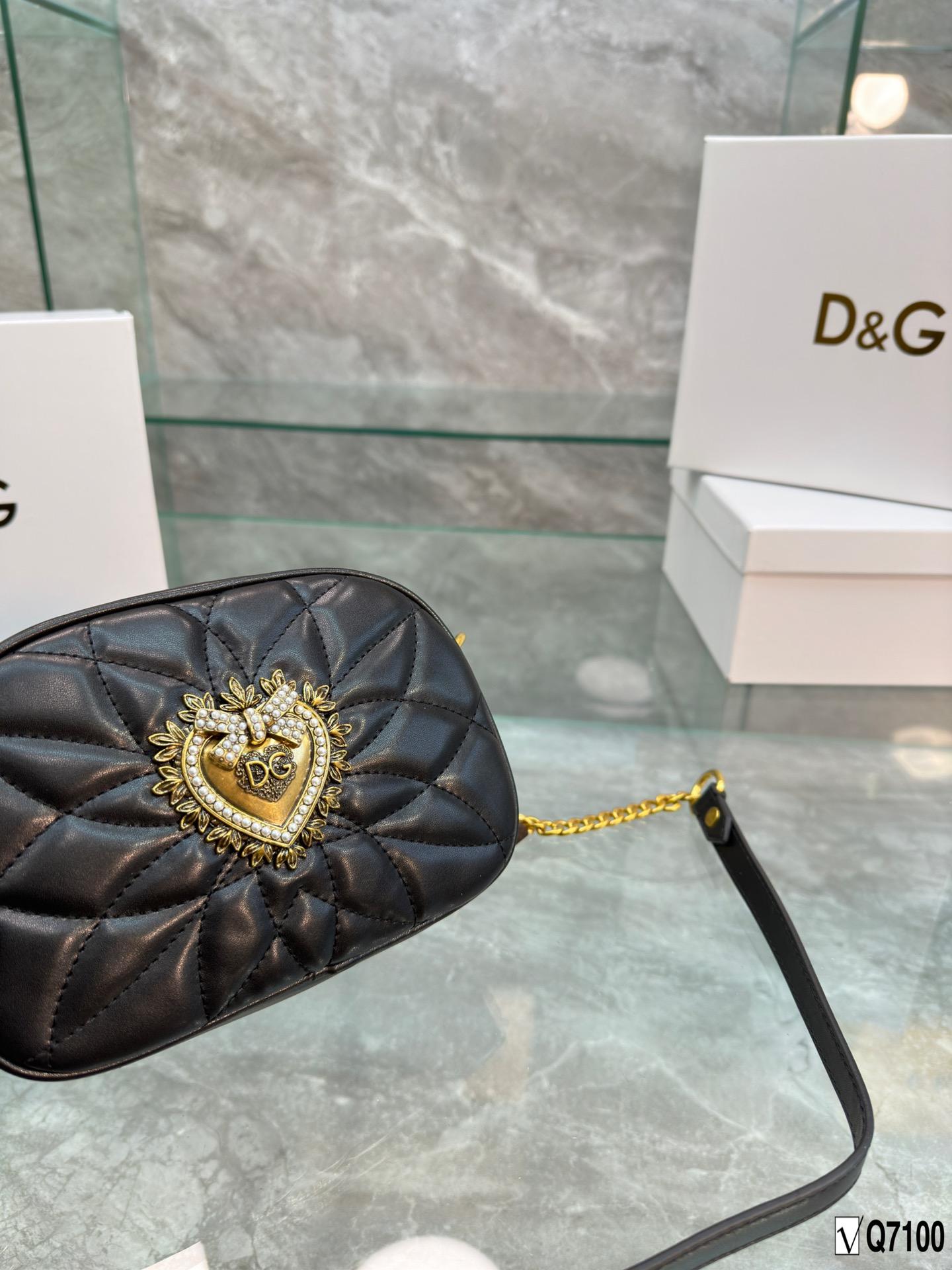 Replica Dolce Gabbana Bag 19CM