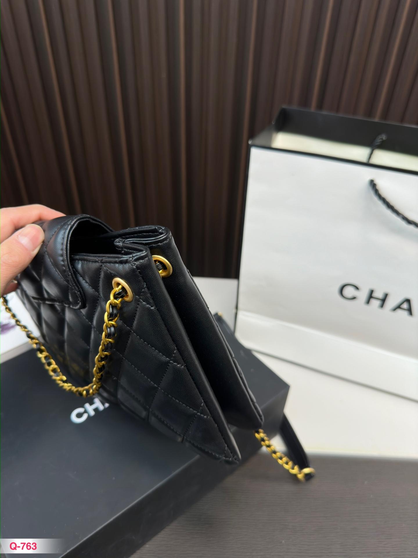 Replica Chanel Bag 19*21CM