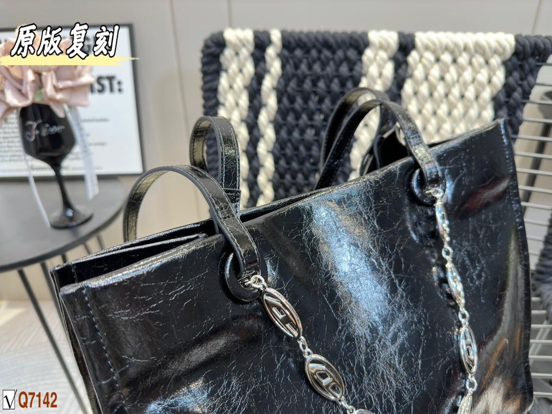 Replica Diesel Bag  36CM