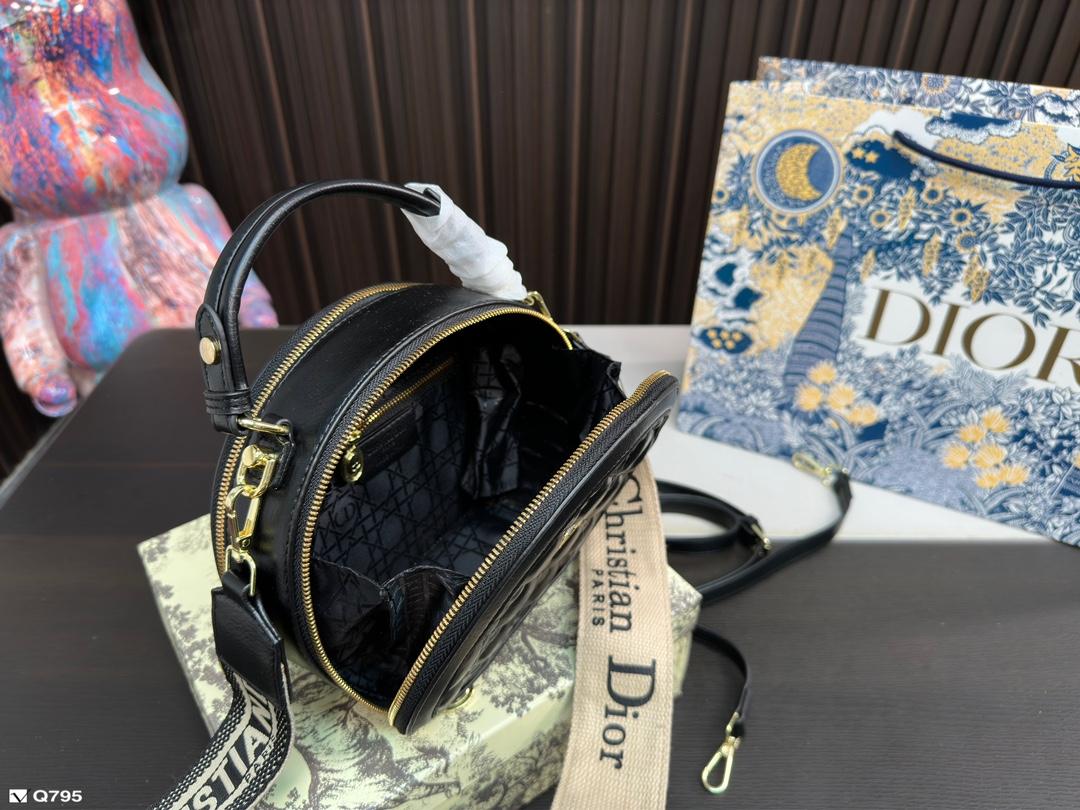 Replica Dior Bag 20*17CM
