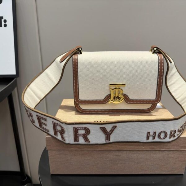 Replica Burberry Bag 21*16CM