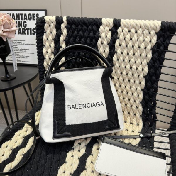 Replica Balenciaga Bag 27*23CM