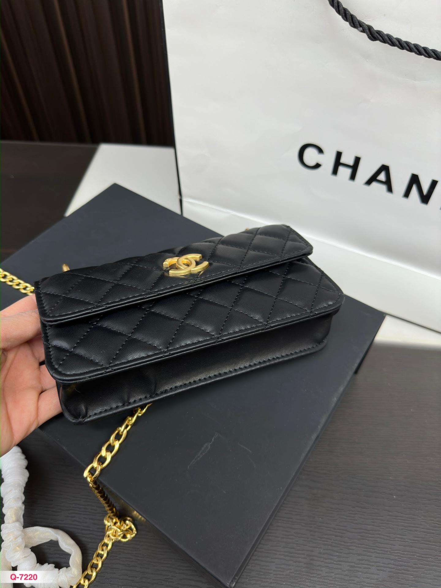 Replica Chanel Bag 18*12CM