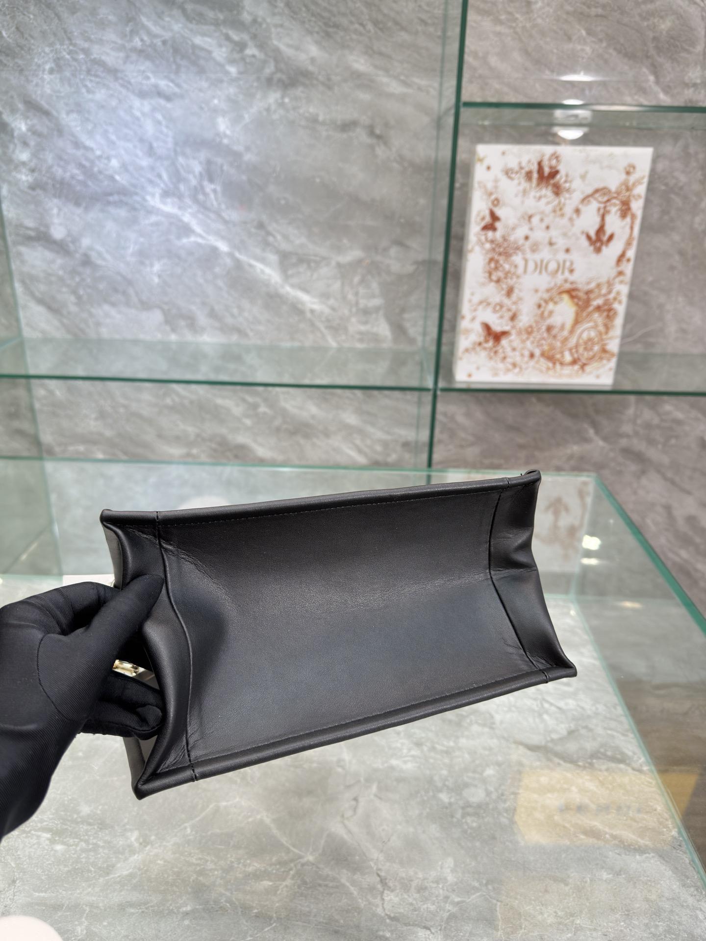 Replica Dior Bag  36*28CM/27*22CM