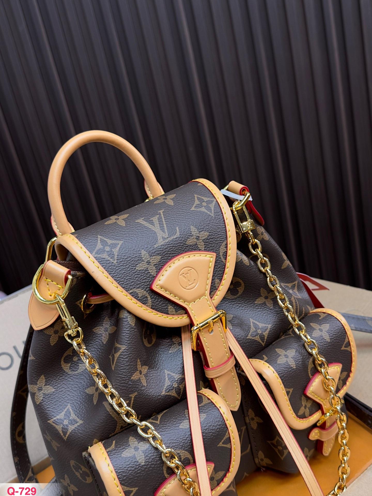 Replica Louis Vuitton Bag 23*21CM