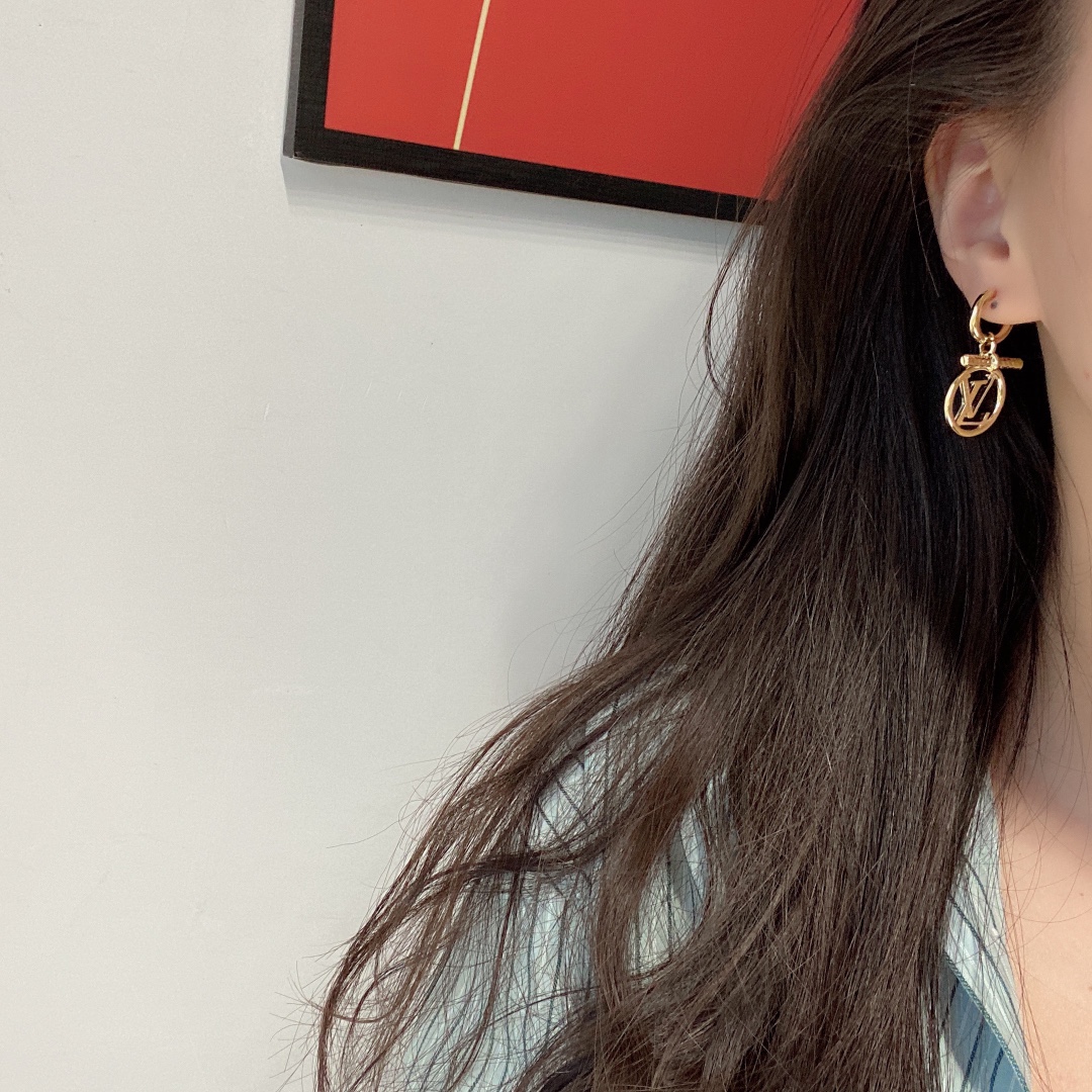 Replica LOUIS VUITTON Earring