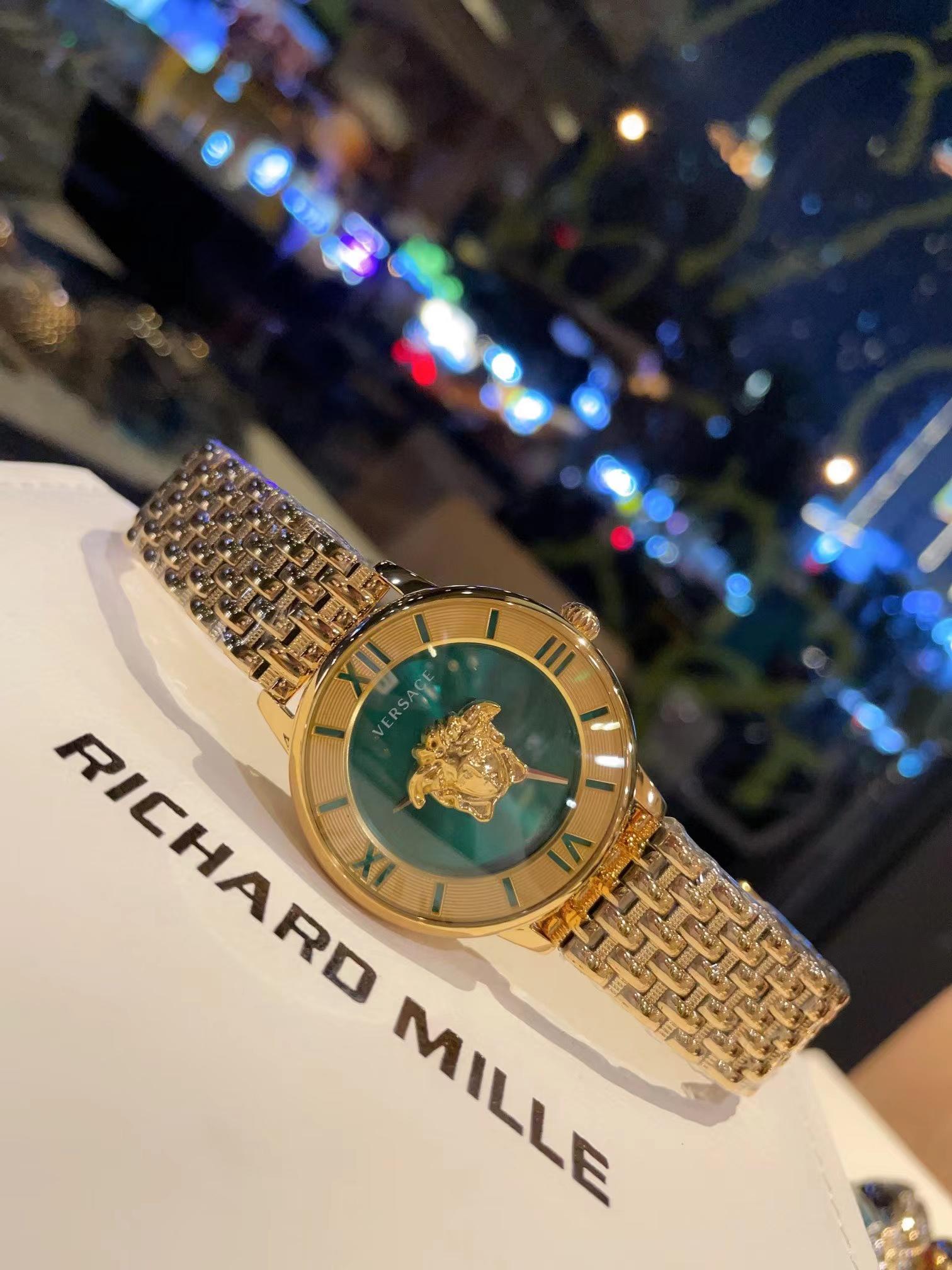 Replica Versace 904l Stainless Steel Quartz Watch 38MM