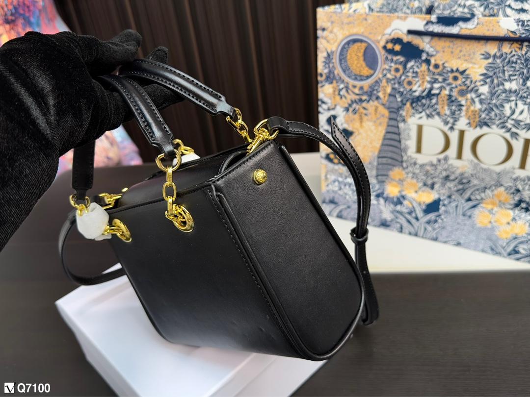 Replica Dolce Gabbana Bag 18*15CM