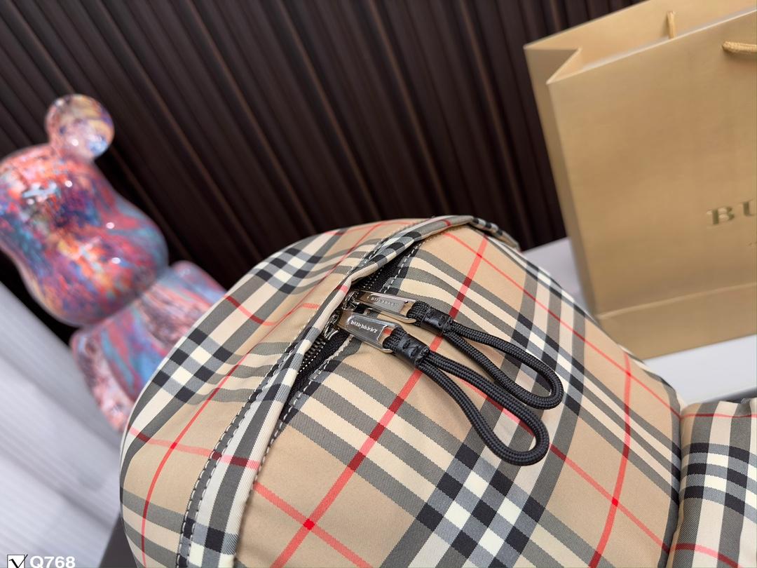 Replica Burberry Bag 27*34CM
