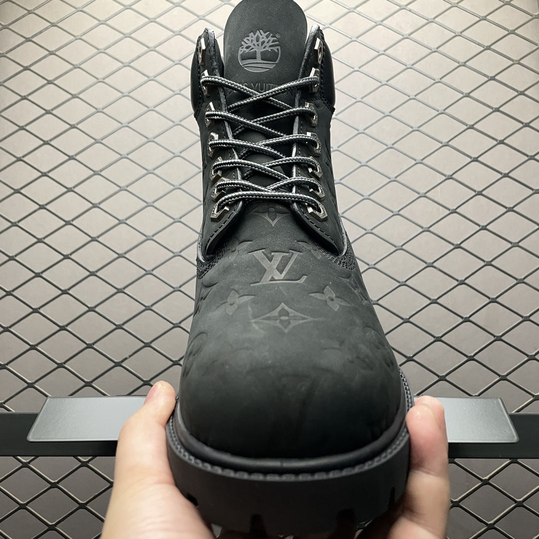 Replica LV Shoe  Louis Vuitton x Timberland LV b