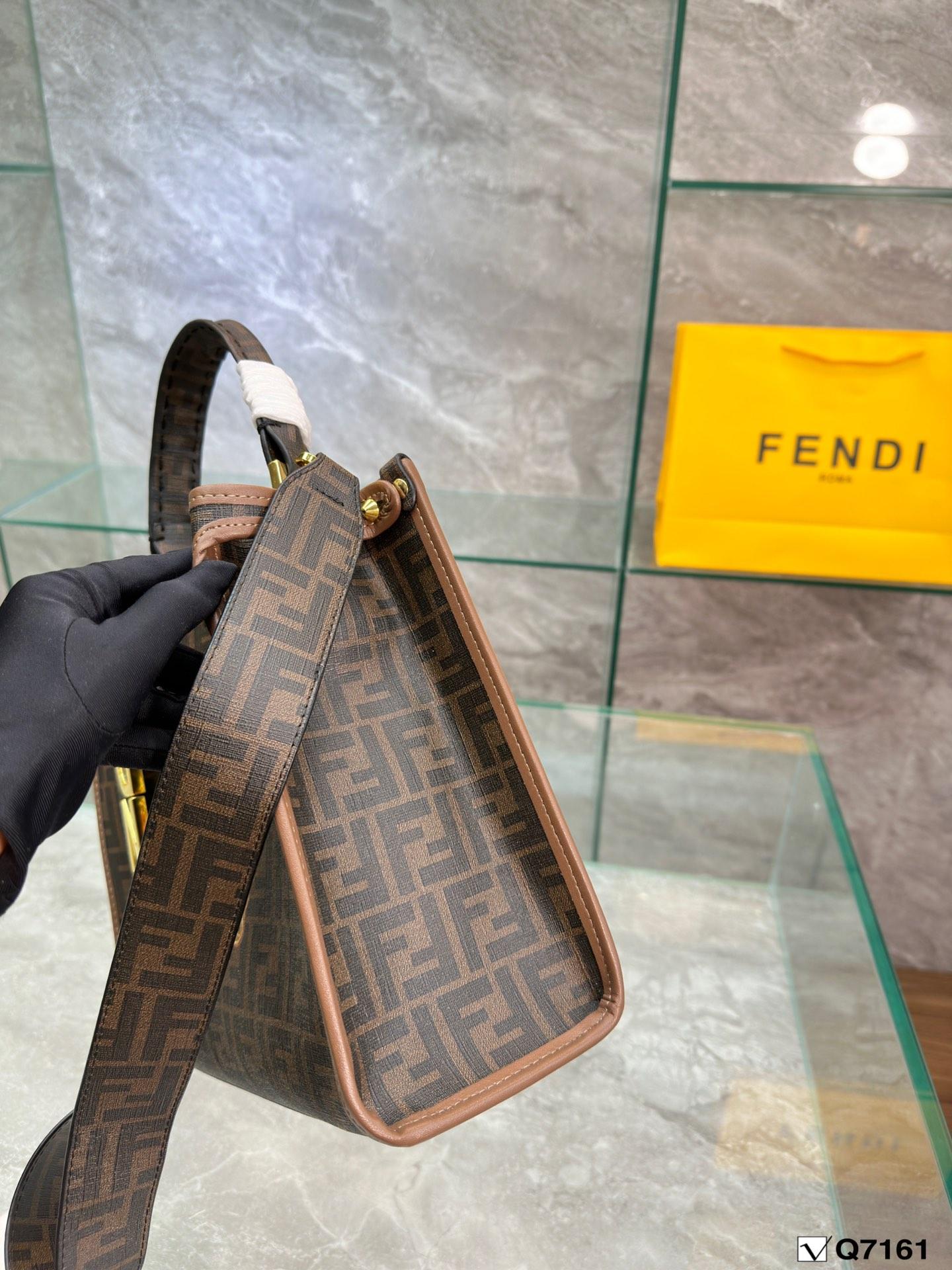 Replica Fendi Bag 30*26CM