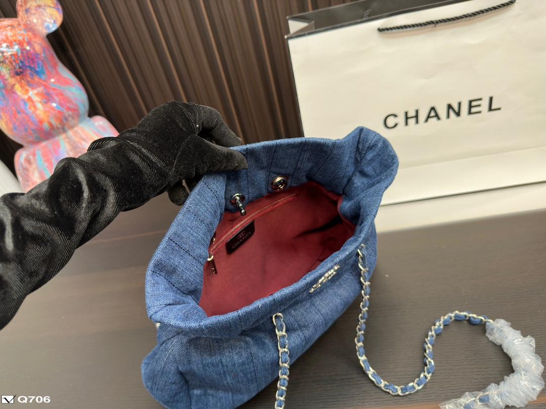 Replica Chanel Bag 35*29CM