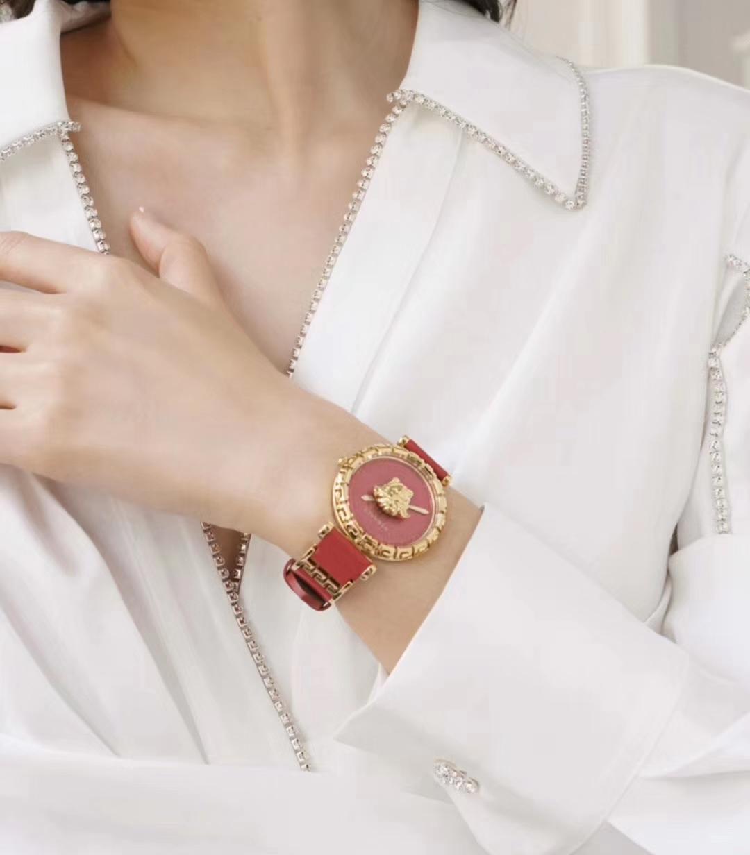 Replica Versace 904l Stainless Steel Quartz Watch 37MM