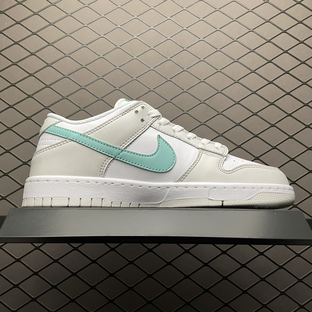 Replica Nike Dunk SB Shoe Nike Dunk LowTropical Twist CW1590-101 36-46