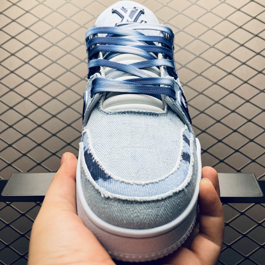 Replica Louis Vuitton Shoe Louis Vuitton  LV Trainer