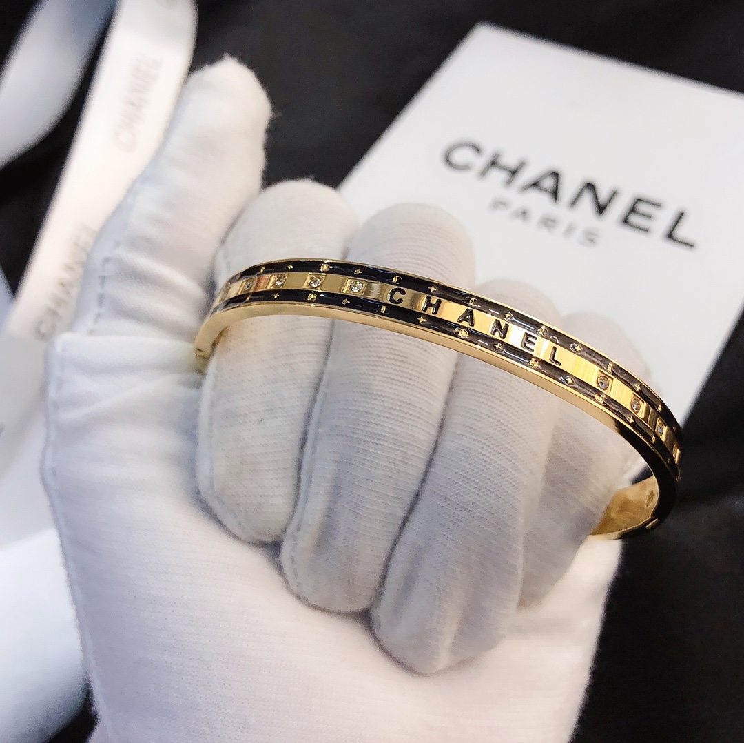 Replica CHANEL Bangle