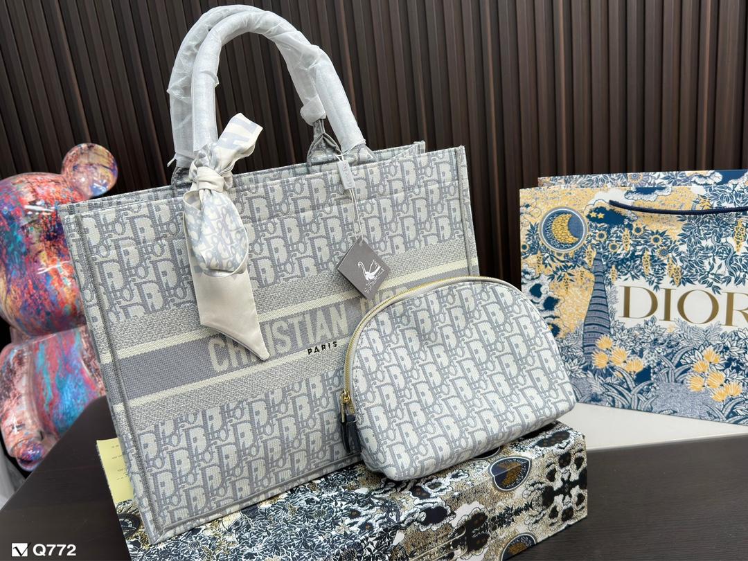 Replica Dior Bag 39*33CM/33*26CM