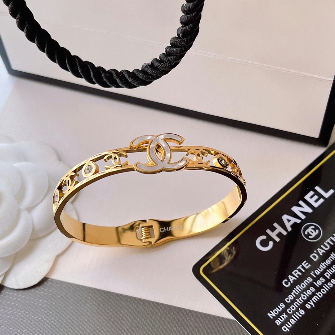 Replica CHANEL Bangle