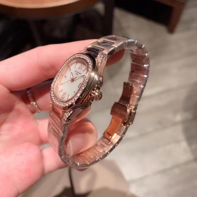 Replica Patek Philippe Nautilus 904l Stainless Steel quartz movement Watch 33mm
