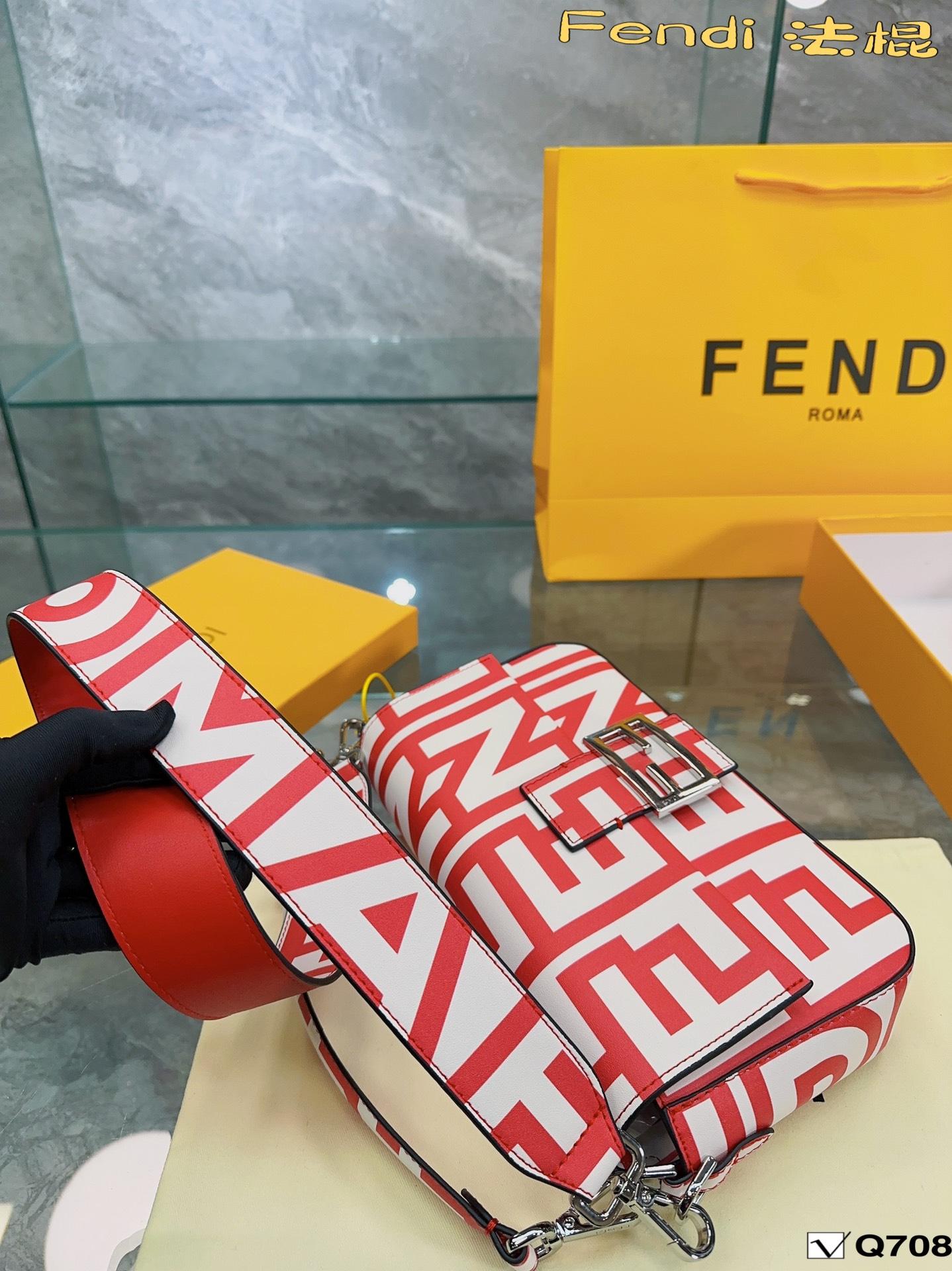 Replica Fendi Bag 26*19CM