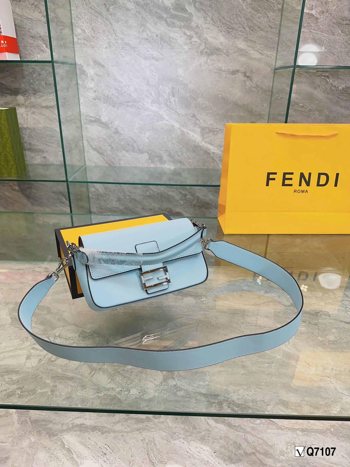 Replica Fendi Bag 26*15CM